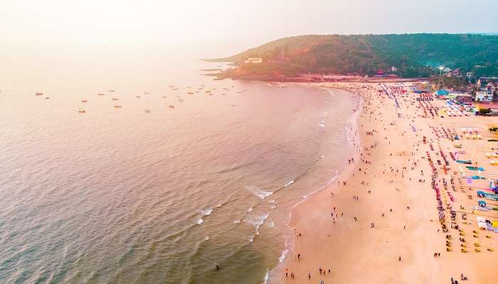 Plage de Baga, l'un des meilleurs et célèbres endroits à visiter à Goa