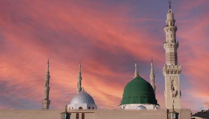 One of the key facts about Mecca and Madina is that the Prophet Muhammad migrated to Madina, an event known as Hijrah. 