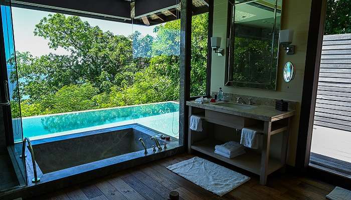 The premium villa interior of one of the best resorts in Seychelles, Four Seasons