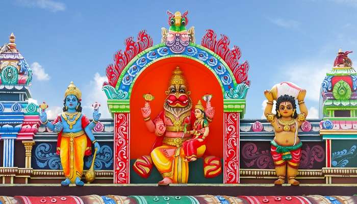 Explorez la Temple Sri Prasanna Venkata Narasimha Pertumal, C'est l'une des temples célèbres à Chennai