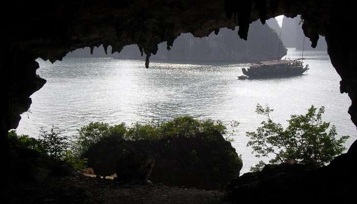 A majestic view of Thrinh Nu Cave, one of the caves in Halong Bay