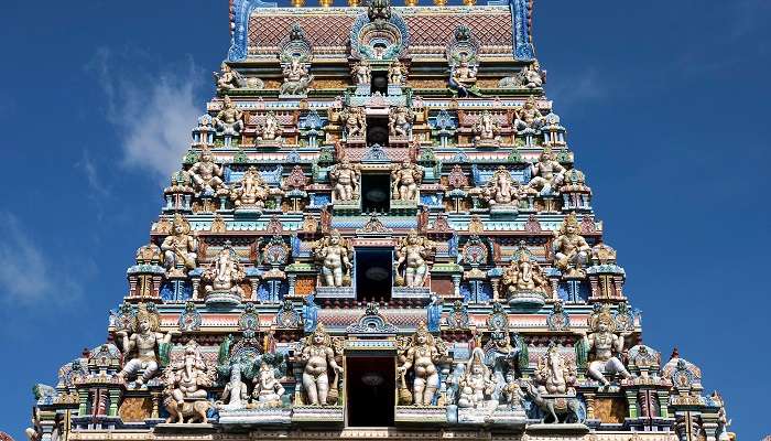 अरूलमिगु रामनाथेश्र्वर मंदिर चेन्नई के प्रसिद्ध मंदिर में से एक है