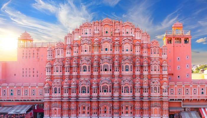 जयपुर भारत में सबसे अच्छे हनीमून स्थलों में से एक है