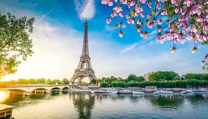 फ्रांस दुनिया के सबसे पुराने देश में से एक है