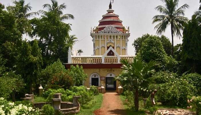 बारीपदा ओडिशा का प्रसिद्ध पर्यटन स्थल है