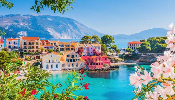 यूनानी द्वीप समूह दुनिया का सबसे अच्छा दर्शनीय स्थल है