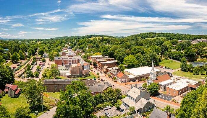 A delightful view of Jonesborough, one of the amazing small towns in Tennessee