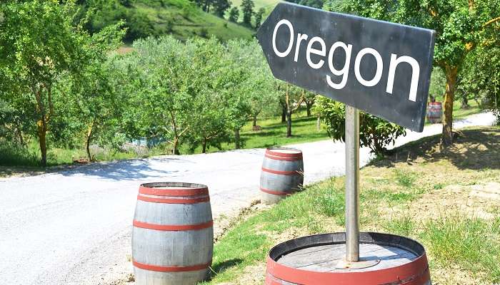 Oak Hills is one of the must-visit small towns in Oregon