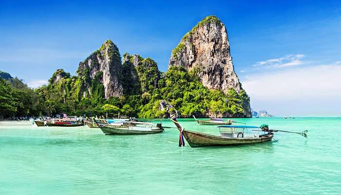 Phuket, Thailand, C’est l’une des meilleurs endroits à visiter en mars dans le monde