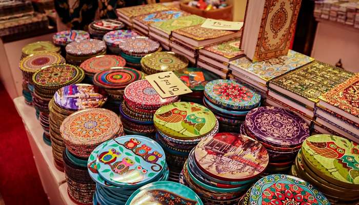Souvenir plates of Turkish production at Global Village, one of the amazing Deira Souks.