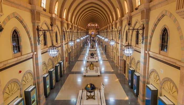 A mesmerising view of Sharjah Islamic Museum adorned with intricate architecture 