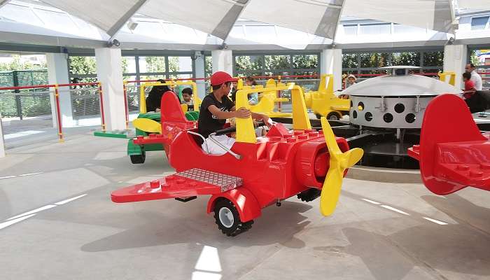 Rides in Legoland Dubai vary from one another