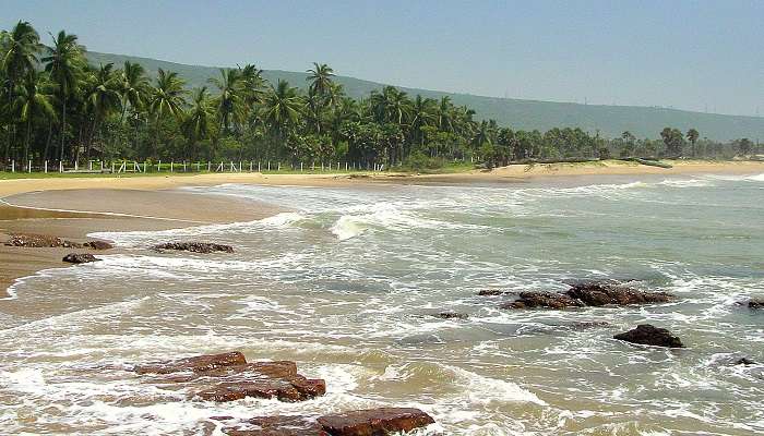 Explorez la plage de Yarada, C’est l’une des meilleures plages près de Hyderabad