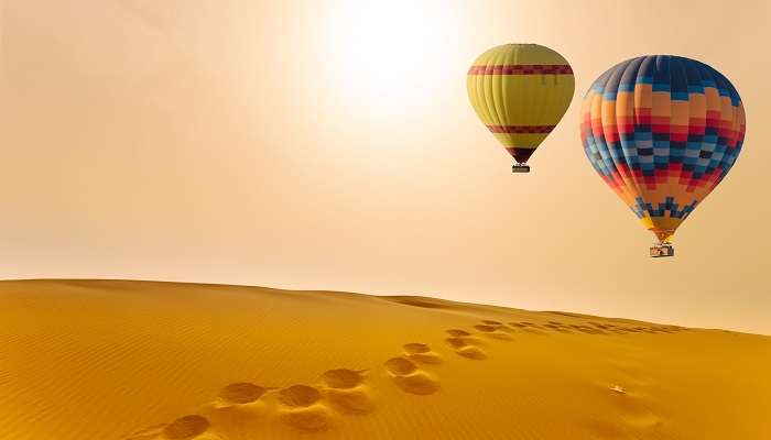 Hot air balloon ride in Dubai