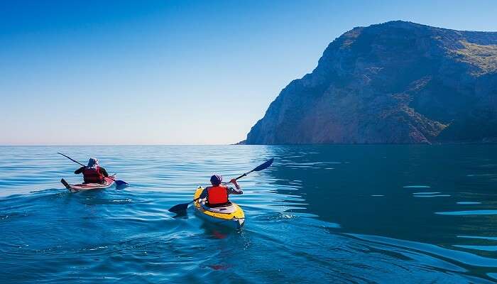 Al Zohra Nature Reserve can be seen with a kayak ride