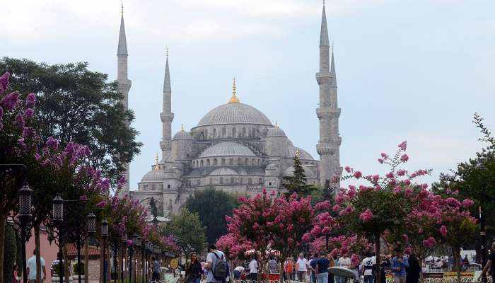 दुनिया में मार्च में घूमने की जगहें