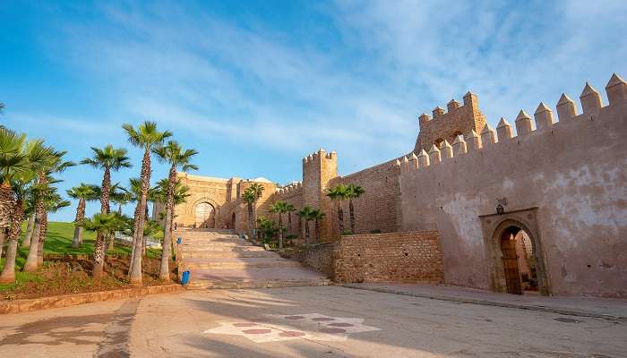 मोरक्को में घूमने के लिए सबसे आकर्षक और सबसे अच्छी जगहों में से एक रबात का औदायस कसाब है