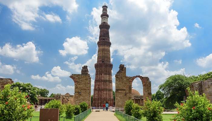 कुतुब मीनार भारत का ऐतिहासिक स्थल है