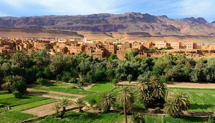 मोरक्को में घूमने के लिए सबसे अच्छी जगहें में से एक तिंगहिर है
