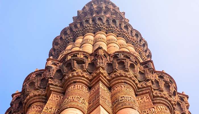 45 people were killed in a stampede in 1981, among the interesting facts about Qutub Minar.