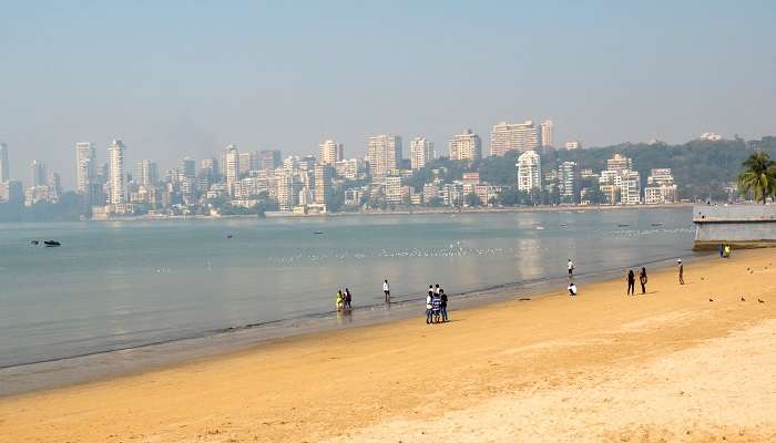 Girgaon Chowpatty is one of the amazing places to visit near Gateway of India
