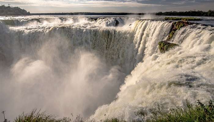 Iguazu Falls is taller than Niagra Falls, one of the interesting facts about Iguazu Falls