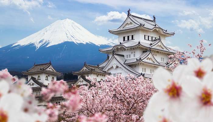 Japon, C’est l’une des meilleurs endroits à visiter en juin dans le monde