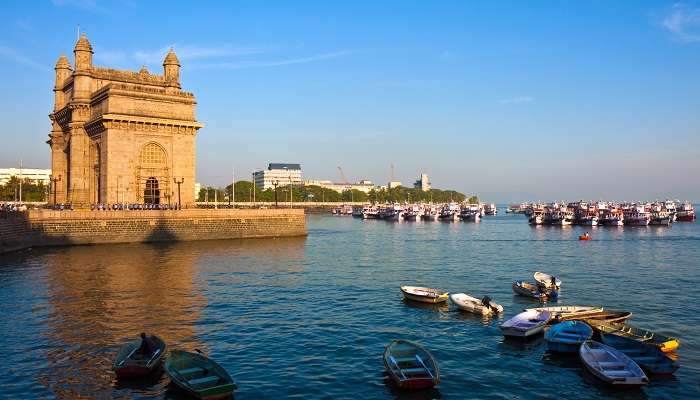 Places To Visit Near Gateway Of India