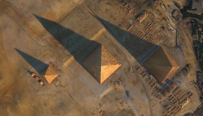 Knowing about the stunning engineering of pyramids is among the interesting facts about the great pyramids of Giza
