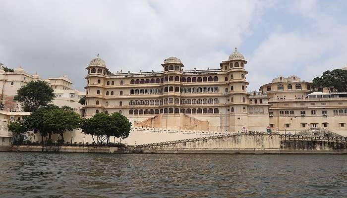 उदयपुर भारत में सर्वश्रेष्ठ पारिवारिक छुट्टियाँ बिताने की जगहें है