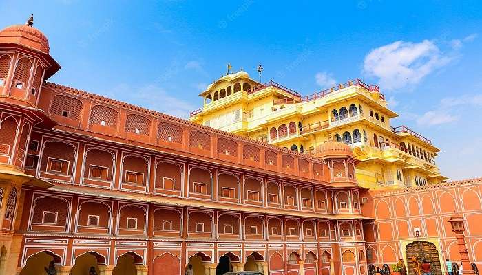 जयपुर बच्चों और परिवारों के लिए सबसे अच्छे अवकाश स्थलों में से एक है