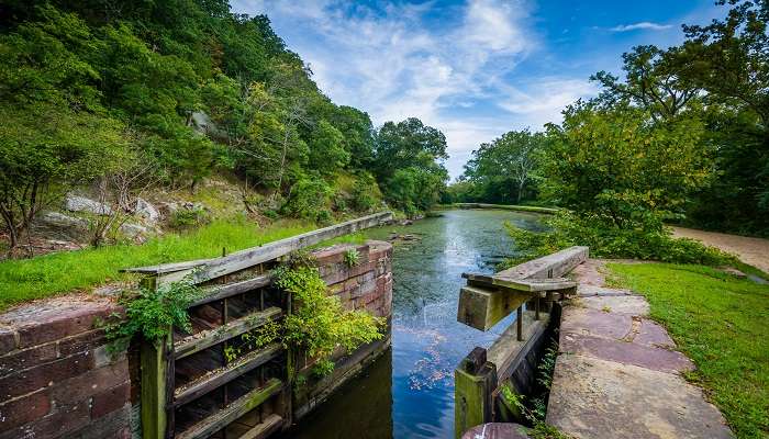 The picturesque view of C&O Canal National Historical Park, among the hidden gems in Maryland.