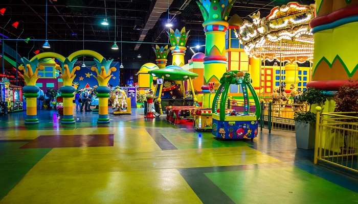 The Epic Family Center in Louisiana offers several activities to guests and is ideal for adults as well as children