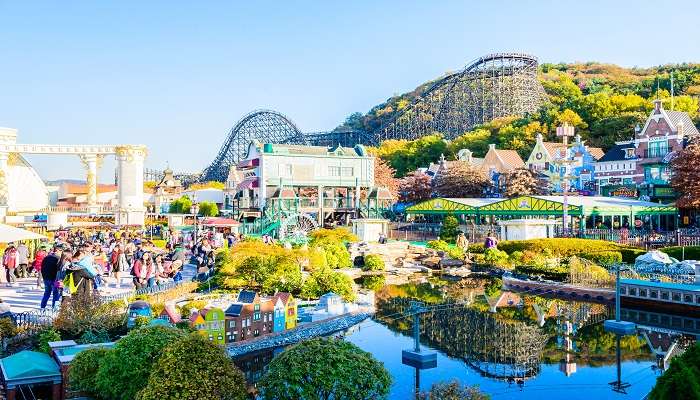 The breathtaking landscape of Everland, among the best amusement parks in Korea.