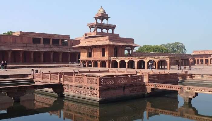 Fatehpuri Sikri, Uttar Pradesh, C’est l’une des meilleurs lieux historiques célèbres en Inde