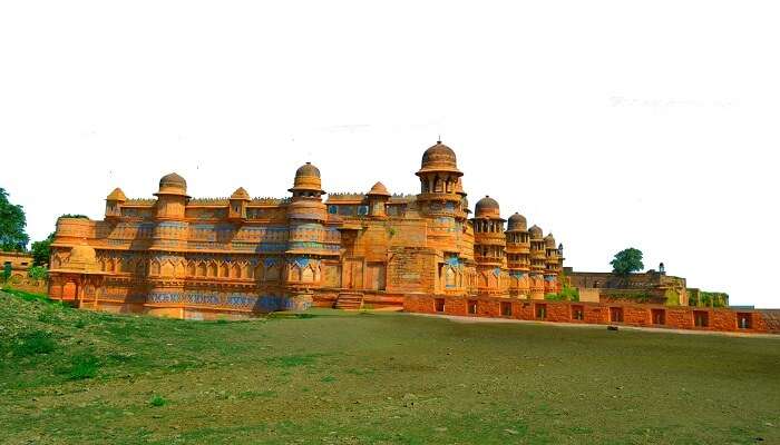 Fort de Gwalior, Madhya Pradesh,  C’est l’une des meilleurs lieux historiques célèbres en Inde