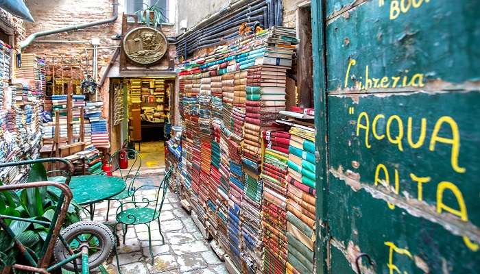 A wonderful view of Libreria Acqua Alta in Venice