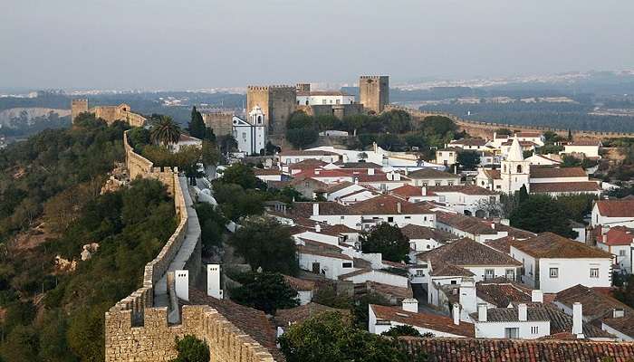 Located on the coast of the Atlantic Ocean, Obidos is one of the most beautiful small towns in Portugal