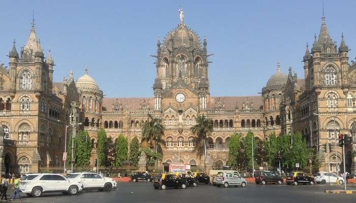 Terminus Chhatrapati Shivaji, Bombay, C’est l’une des meilleurs lieux historiques célèbres en Inde 