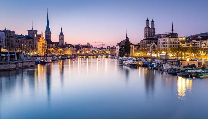 Zurich, La belle ville de Suisse, C'est l'une des meilleurs attractions touristiques de la Suisse