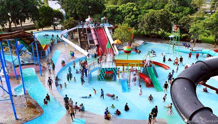 Anandi Water Park is one of the most loved picnic spots in Lucknow