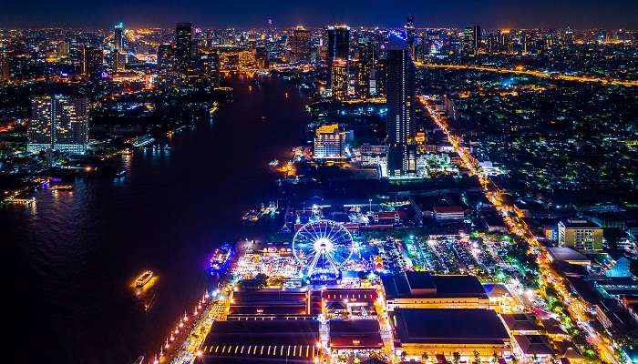  Asiatique The Riverfront offers one of the best shopping experiences close to the river