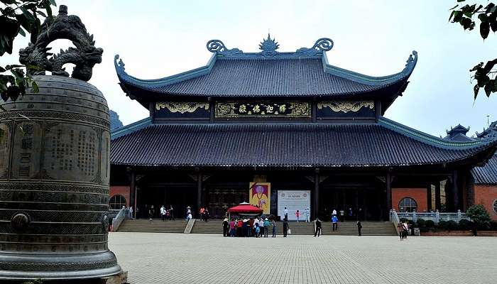 The outside view of the Bai Dinh Pagoda 