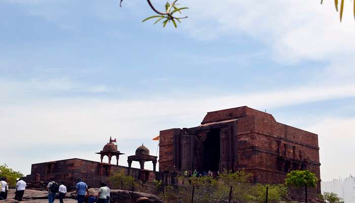 Bhojeshwar Temple, while incomplete, is still a sight to behold for devotees of Shiva and tourists alike