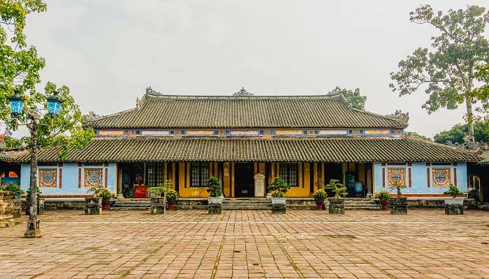  If you wish to wander around the Hue Historic Citadel, the Can Chanh Palace is one of the best additions to your itinerary.