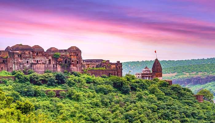 Spectacular view of Narsinghgarh Fort, an ideal destination for trekking near Bhopal.