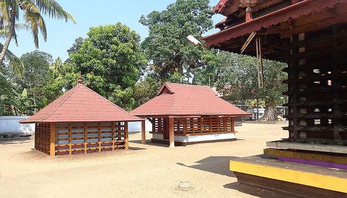 Thuravoor temple yakshi nada in Cherthala, Kerala