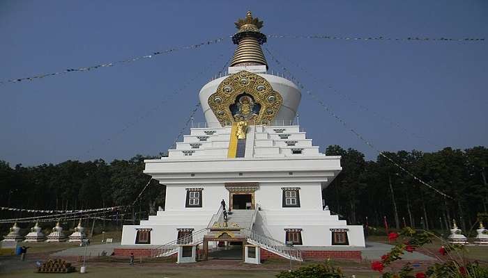 Biara Mindrolling, Biara Tibet di Kota Clement, Dehradun