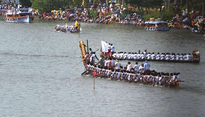 A famous boat race festival organised in Aranmula