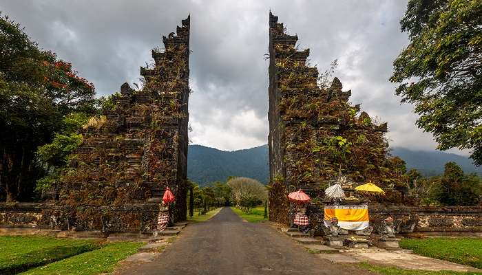 A mesmerisingview of Handara Gate